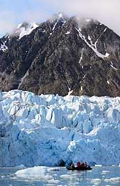 The zodiac is completely overshadowed The zodiac is completely overshadowed